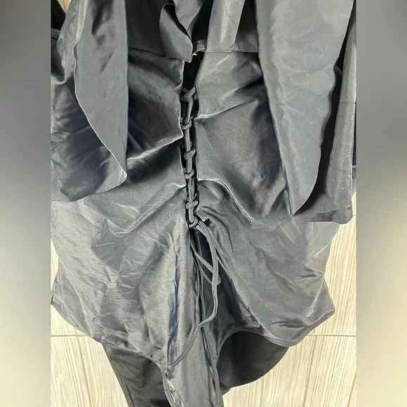 Aqua Eve Black Swimsuit - Picture 2 of 9